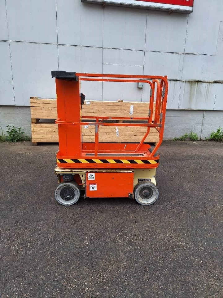 JLG 1230 ES Muuttoale! - Plataforma de Tijera/ Plataforma de tesoura: foto 1 JLG 1230 ES Muuttoale! - Plataforma de Tijera/ Plataforma de tesoura: foto 1