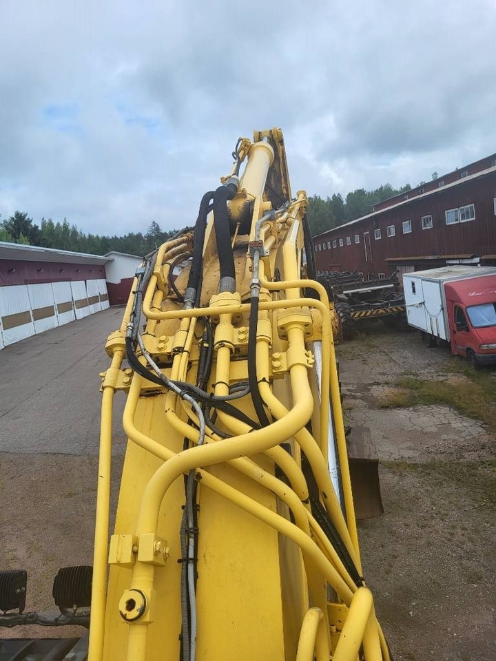 Escavadora de rastos New Holland Kobelco E 235 B SR-2: foto 25