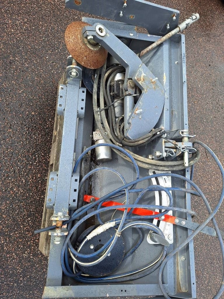 Espalhador de areia/ Sal de Veículo municipal/ Especial Rauch UKS 120: foto 6