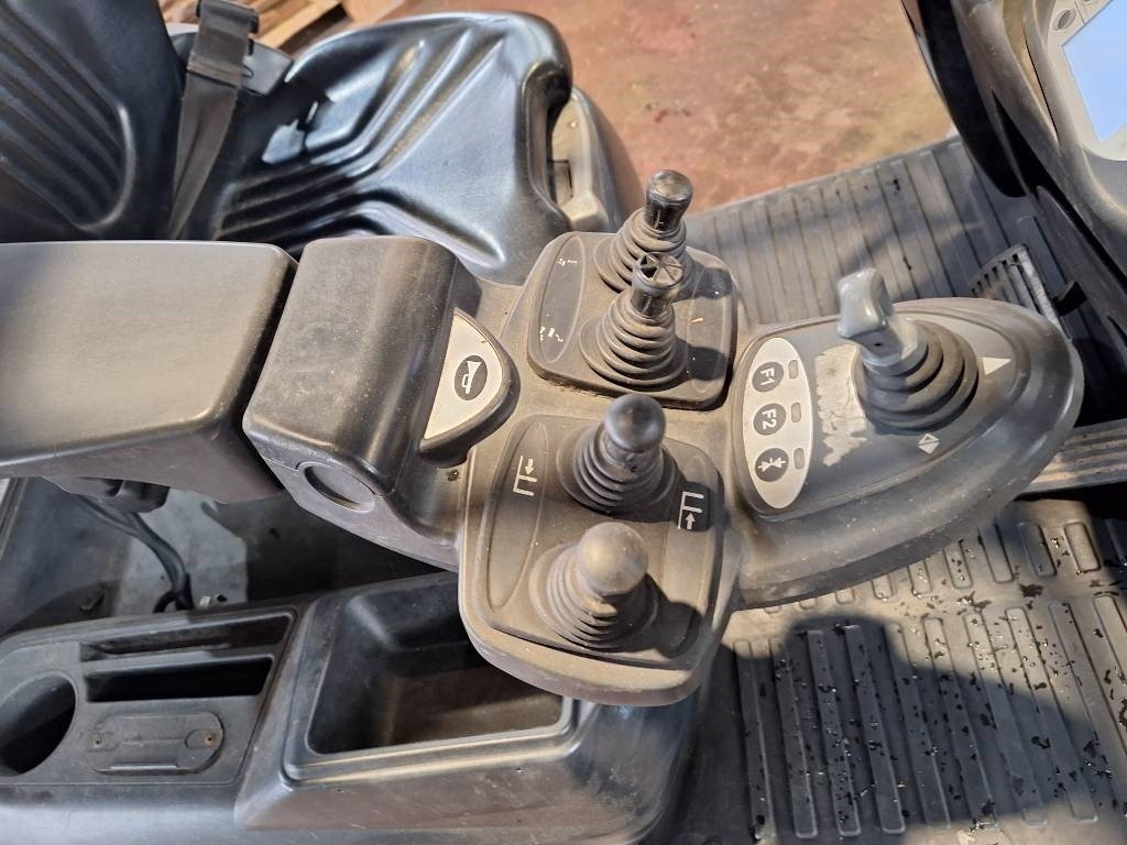 Still RX70-16T - Empilhadeira a gás: foto 5 Still RX70-16T - Empilhadeira a gás: foto 5