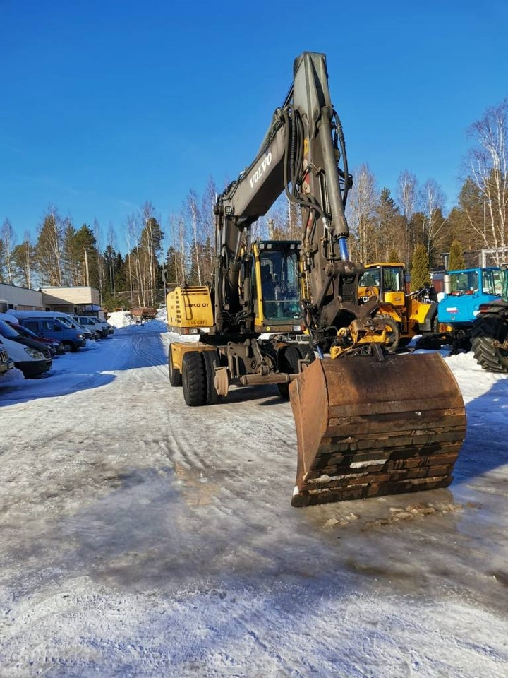 Volvo EW 180 B - Escavadeira de rodas: foto 5 Volvo EW 180 B - Escavadeira de rodas: foto 5