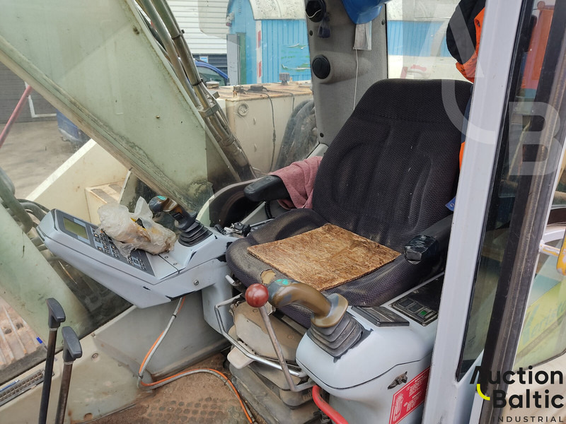 Locação de Atlas-Terex TC210LC Atlas-Terex TC210LC: foto 8