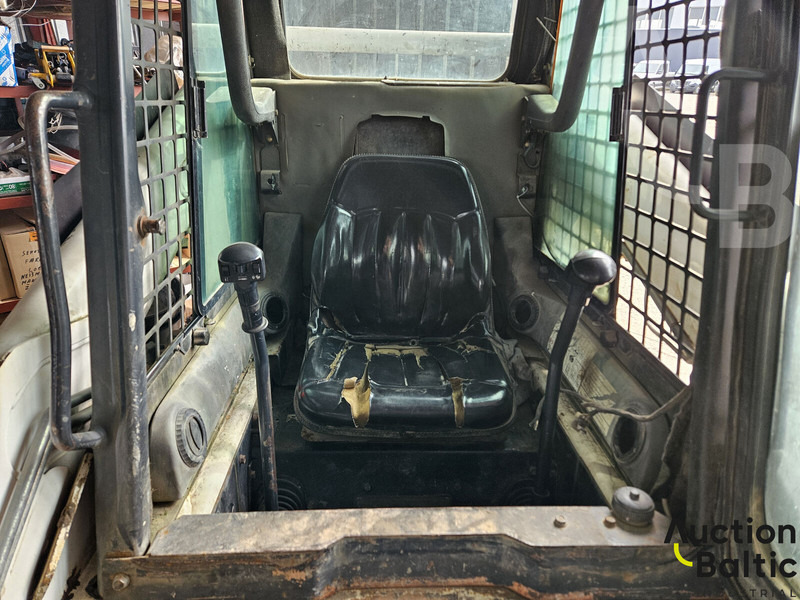 Bobcat 773 - Mini carregadeira: foto 5 Bobcat 773 - Mini carregadeira: foto 5