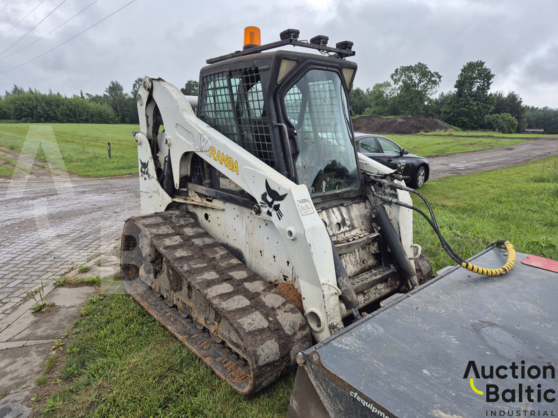 Bobcat T 320 - Carregadeira de esteiras: foto 1 Bobcat T 320 - Carregadeira de esteiras: foto 1
