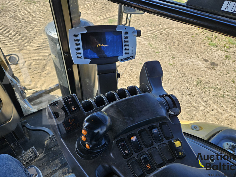 Challenger MT 755 E - Tratores de rastos: foto 5 Challenger MT 755 E - Tratores de rastos: foto 5