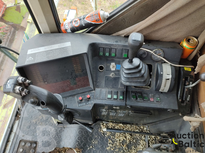 Ceifeira debulhadora para transporte de alimentos Claas Dominator 108 SL: foto 9