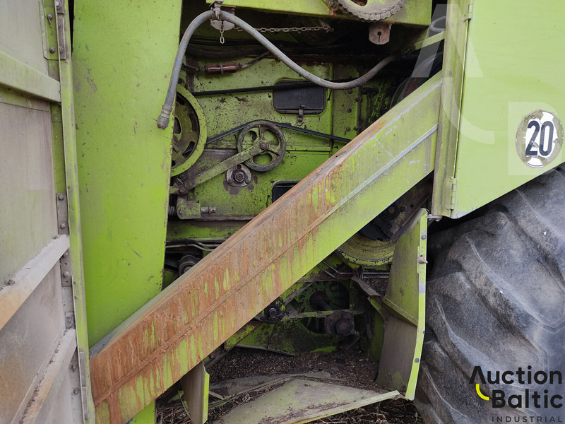 Ceifeira debulhadora para transporte de alimentos Claas Dominator 108 SL: foto 17