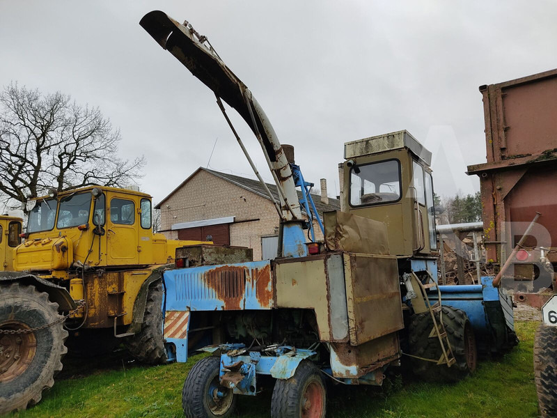 Fortschritt E 281 - Picadora de forragem automotriz: foto 2 Fortschritt E 281 - Picadora de forragem automotriz: foto 2