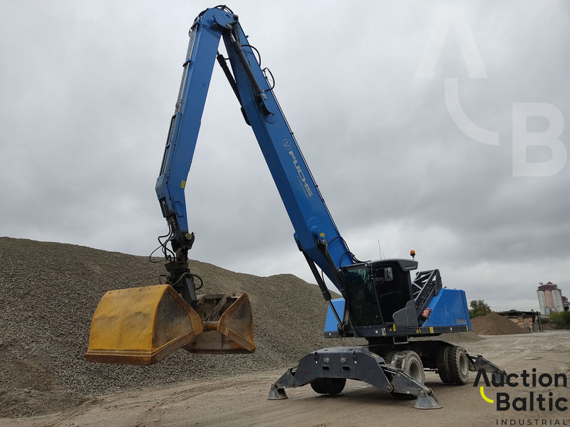 Fuchs MHL 350 - Manipulador de material: foto 2 Fuchs MHL 350 - Manipulador de material: foto 2