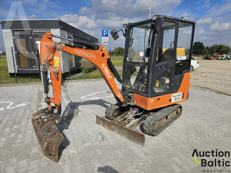 Hitachi ZX19-6 CR - Mini escavadeira: foto 1 Hitachi ZX19-6 CR - Mini escavadeira: foto 1