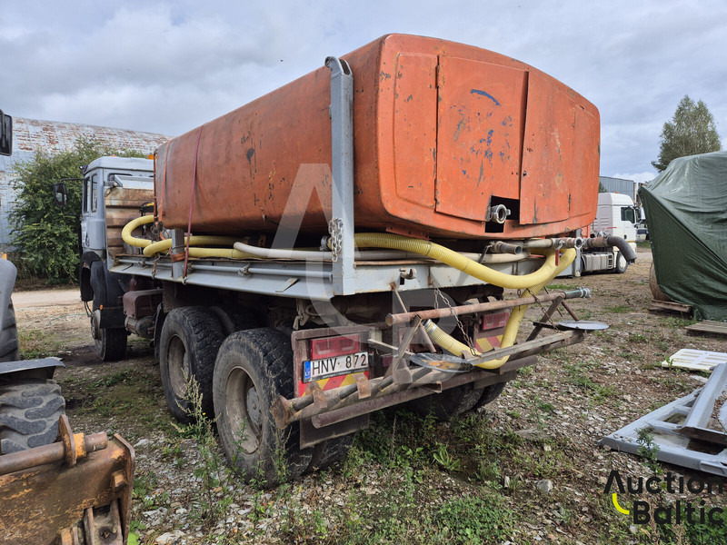 Iveco 260-34 - Caminhão tanque: foto 3 Iveco 260-34 - Caminhão tanque: foto 3