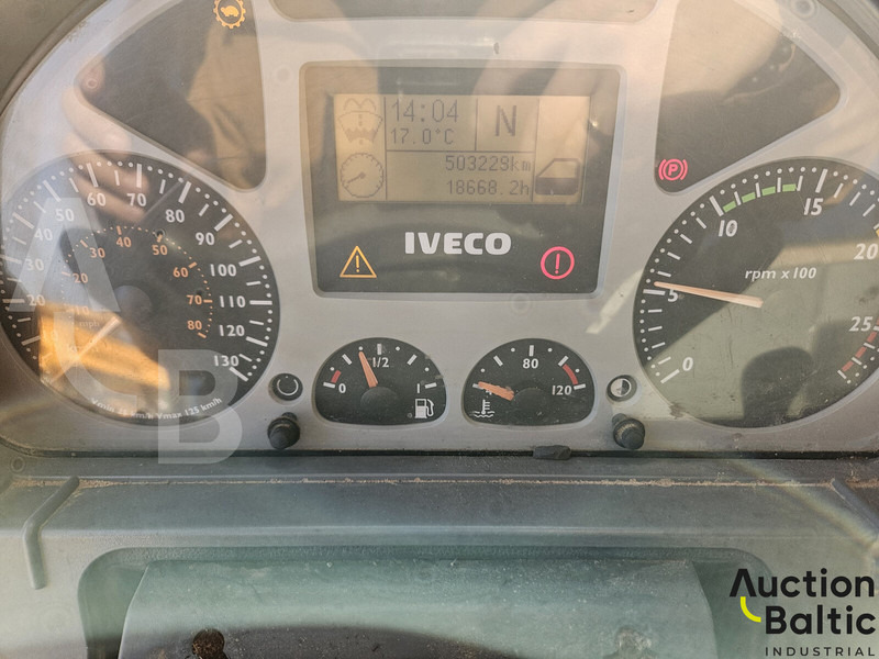 Caminhão basculante Iveco 260E44: foto 10