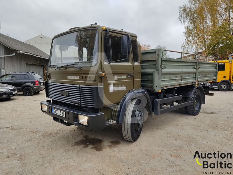 Iveco Magirus 110-17 - Camião de caixa aberta/ Plataforma: foto 2 Iveco Magirus 110-17 - Camião de caixa aberta/ Plataforma: foto 2