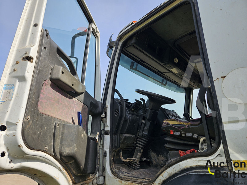 Iveco Magirus - Bomba de betão estacionária: foto 5 Iveco Magirus - Bomba de betão estacionária: foto 5
