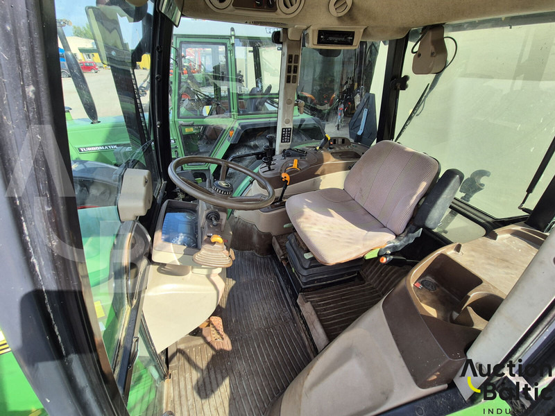 John Deere 5820 - Trator: foto 5 John Deere 5820 - Trator: foto 5