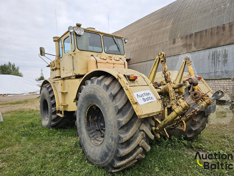 Kirovec K-701 - Trator: foto 4 Kirovec K-701 - Trator: foto 4