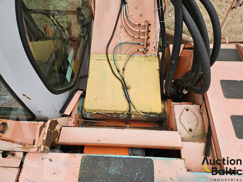 Escavadora de rastos Kobelco SK 235 SR: foto 12