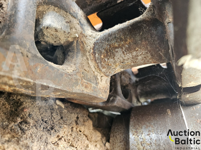 Escavadora de rastos Kobelco SK 235 SR: foto 18