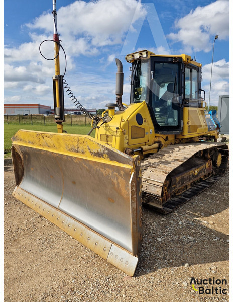 Komatsu D51PX-22 - Buldôzer: foto 1 Komatsu D51PX-22 - Buldôzer: foto 1