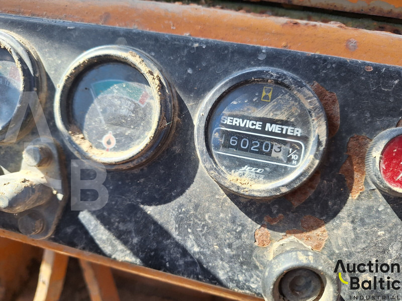 Komatsu D57S-1 - Carregadeira de esteiras: foto 4 Komatsu D57S-1 - Carregadeira de esteiras: foto 4