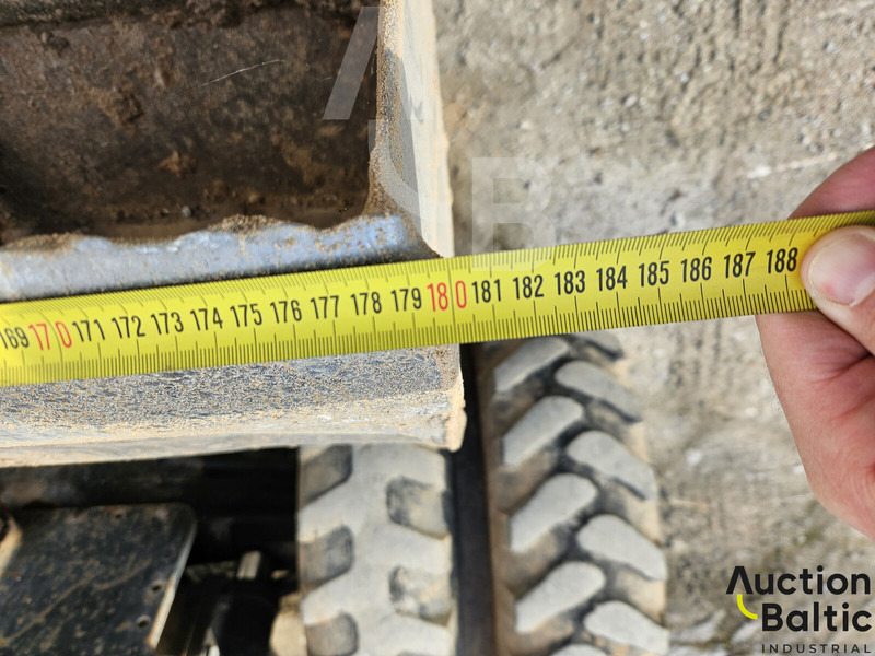 Escavadeira de rodas Komatsu PW130ES-6K: foto 19