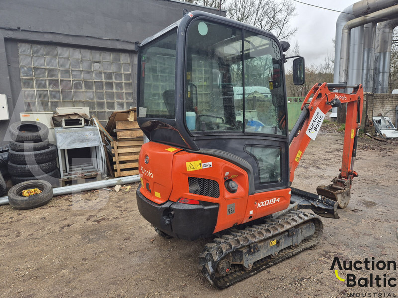 Kubota KX 019-4 - Mini escavadeira: foto 5 Kubota KX 019-4 - Mini escavadeira: foto 5