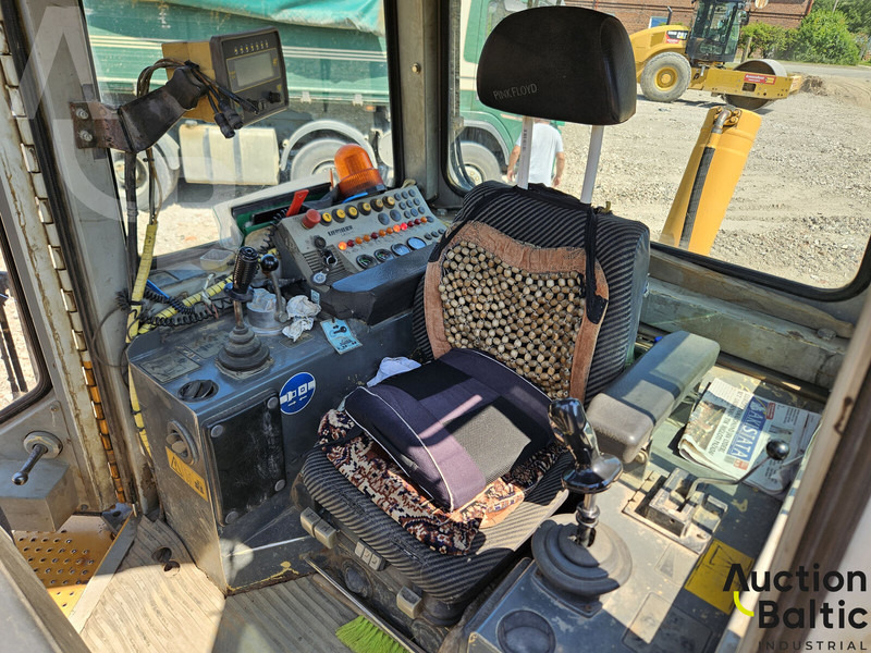 Liebherr PR 712 BM - Buldôzer: foto 5 Liebherr PR 712 BM - Buldôzer: foto 5