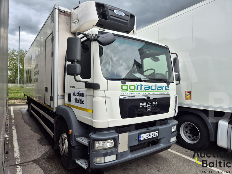 MAN TGM18.290 - Caminhão frigorífico: foto 2 MAN TGM18.290 - Caminhão frigorífico: foto 2