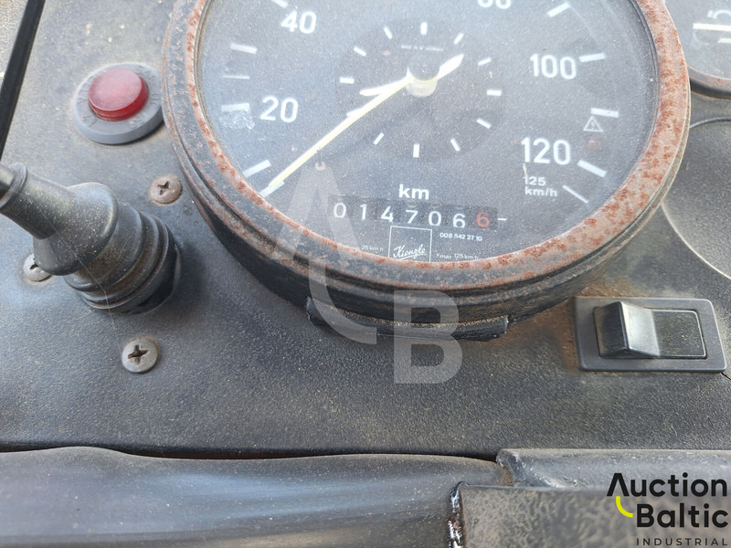 Magirus 130 M 8 - Camião de caixa aberta/ Plataforma, Caminhão grua: foto 5 Magirus 130 M 8 - Camião de caixa aberta/ Plataforma, Caminhão grua: foto 5