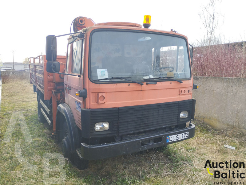 Magirus 168 M 11 - Caminhão basculante, Caminhão grua: foto 2 Magirus 168 M 11 - Caminhão basculante, Caminhão grua: foto 2