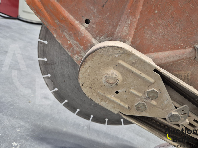Stihl TS 760 - Máquina de construção: foto 4 Stihl TS 760 - Máquina de construção: foto 4
