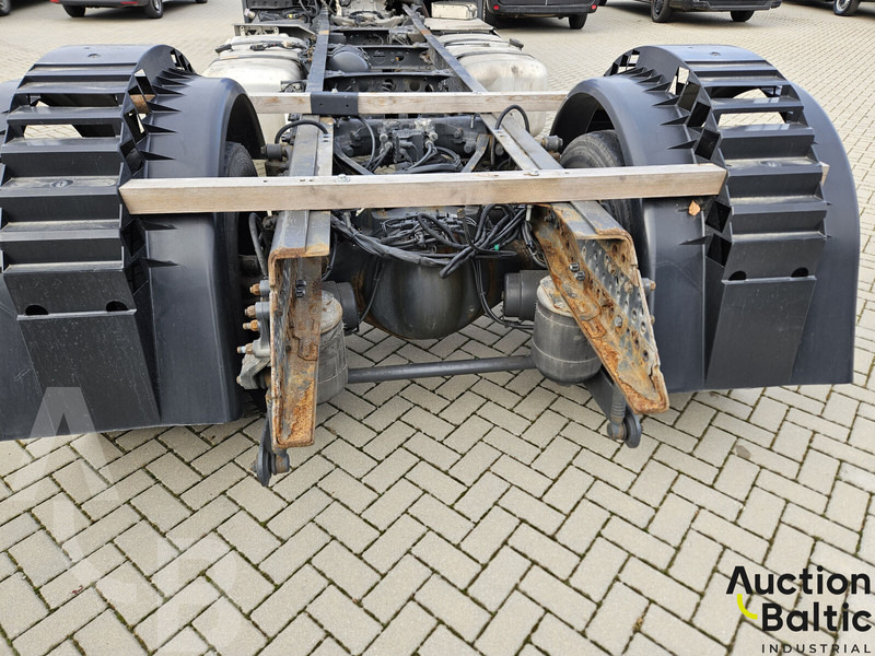 Caminhão chassi Mercedes-Benz Actros 1843: foto 16