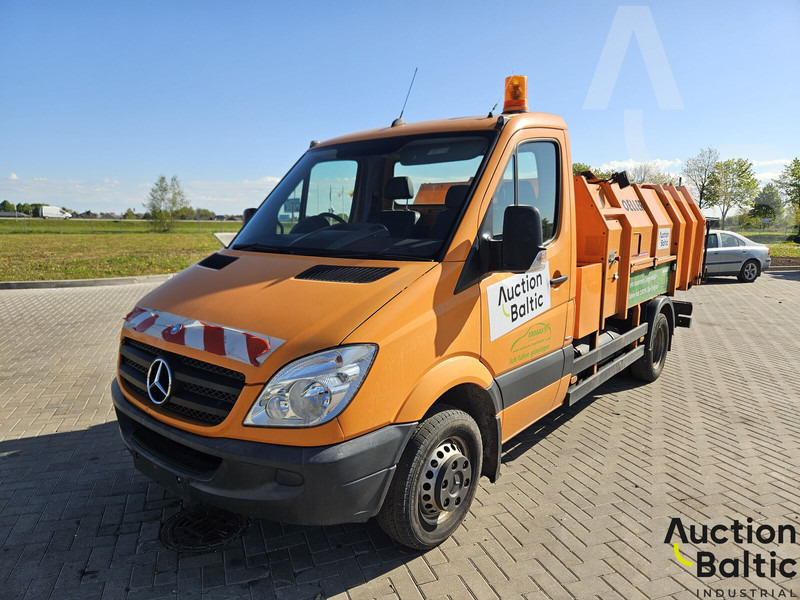 Mercedes-Benz Sprinter - Caminhão de lixo: foto 1 Mercedes-Benz Sprinter - Caminhão de lixo: foto 1