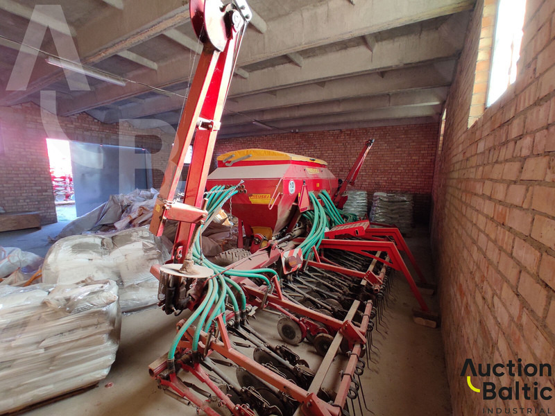 PNEUSEJ 6MV48 - Semeadora combinada: foto 3 PNEUSEJ 6MV48 - Semeadora combinada: foto 3