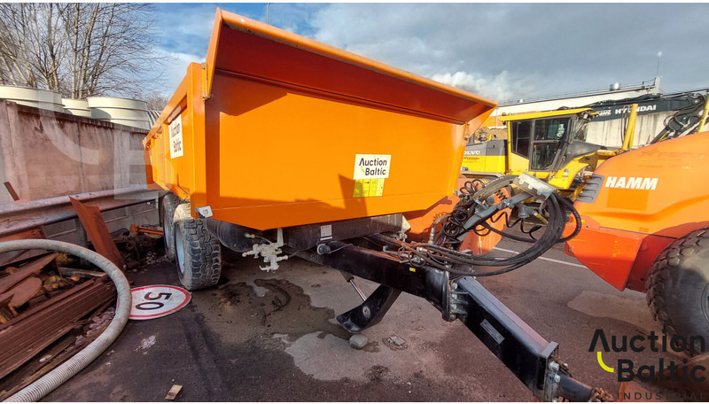 Pronar T 679/2 - Reboque basculante: foto 2 Pronar T 679/2 - Reboque basculante: foto 2