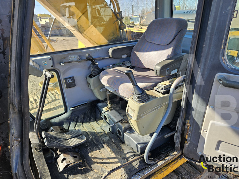 Sany SY 230 C - Escavadora de rastos: foto 5 Sany SY 230 C - Escavadora de rastos: foto 5