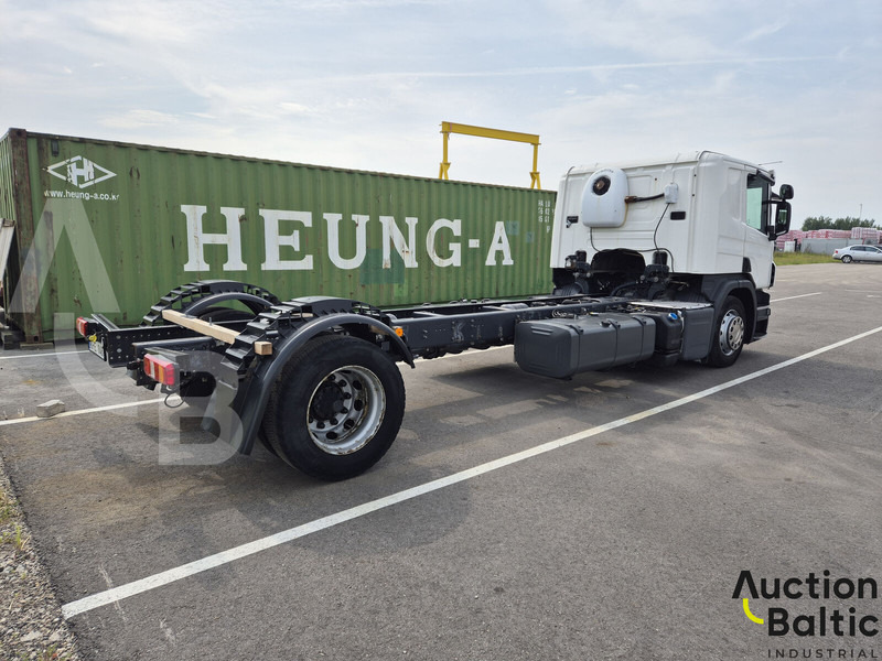Scania P 450 - Caminhão chassi: foto 3 Scania P 450 - Caminhão chassi: foto 3