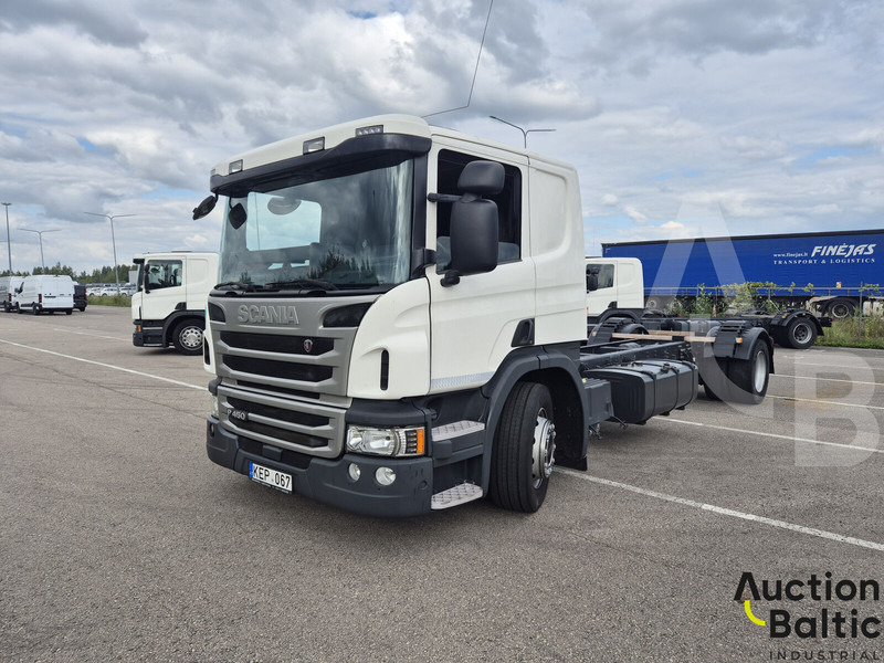 Scania P 450 - Caminhão chassi: foto 1 Scania P 450 - Caminhão chassi: foto 1