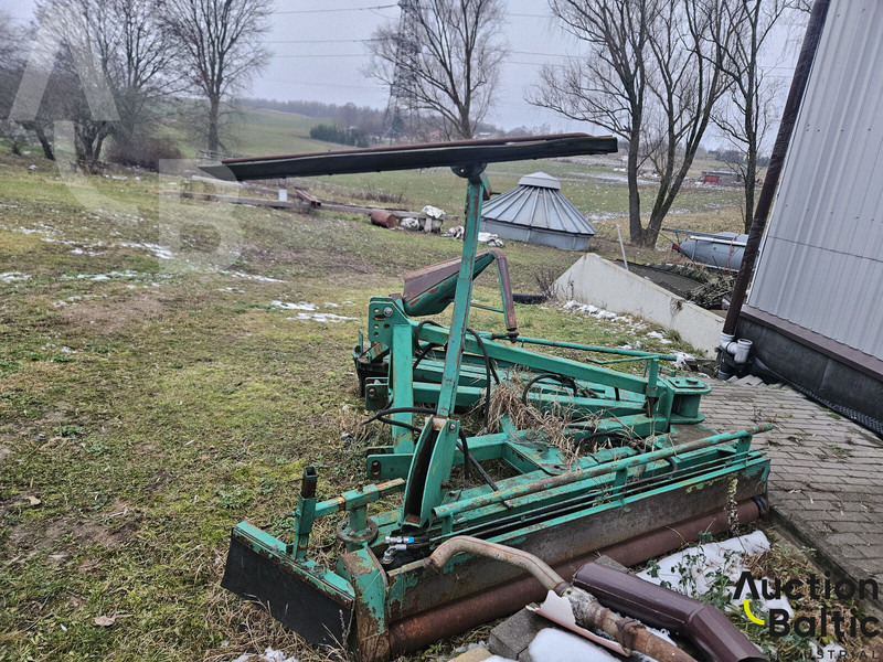 The pumpkin bulldozer - Motoniveladora: foto 3 The pumpkin bulldozer - Motoniveladora: foto 3