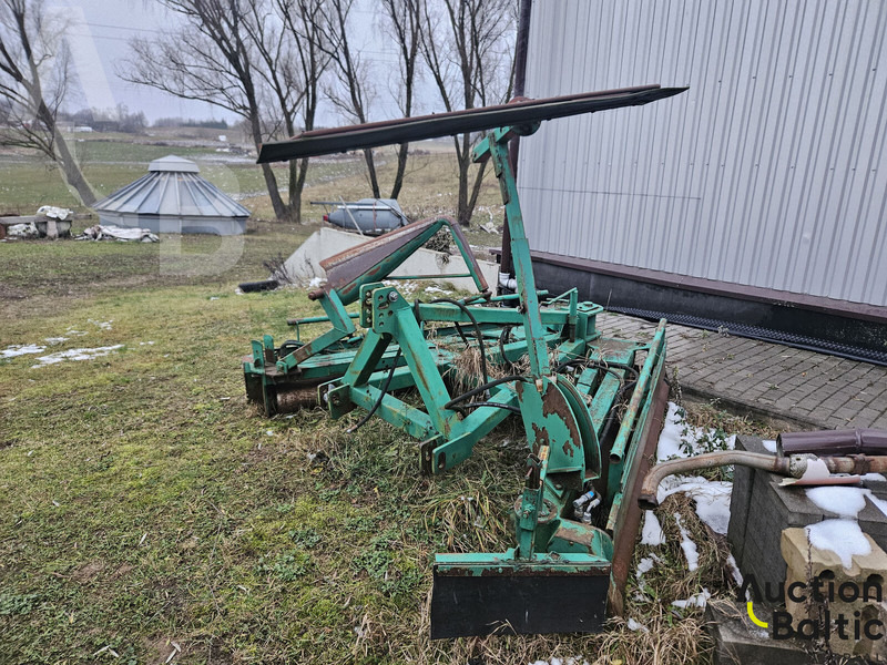 The pumpkin bulldozer - Motoniveladora: foto 2 The pumpkin bulldozer - Motoniveladora: foto 2