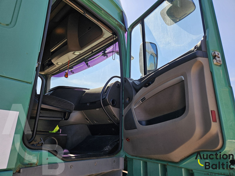 Tractor DAF XF105.460: foto 6