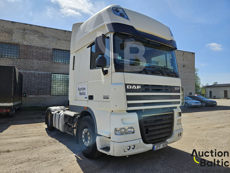DAF XF105.460 - Tractor: foto 2 DAF XF105.460 - Tractor: foto 2