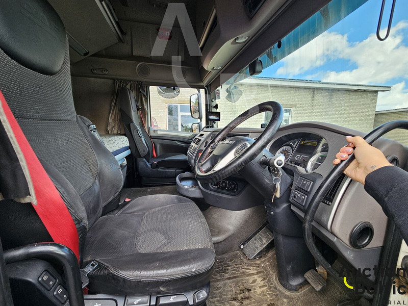 DAF XF460 - Tractor: foto 4 DAF XF460 - Tractor: foto 4