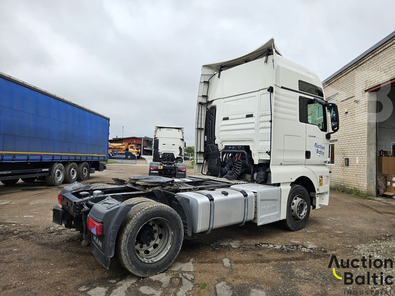 MAN TGX18.460 - Tractor: foto 3 MAN TGX18.460 - Tractor: foto 3