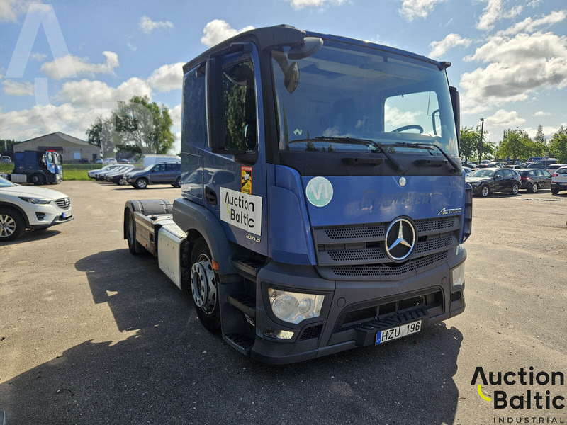 Mercedes-Benz Actros 1843 - Tractor: foto 2 Mercedes-Benz Actros 1843 - Tractor: foto 2