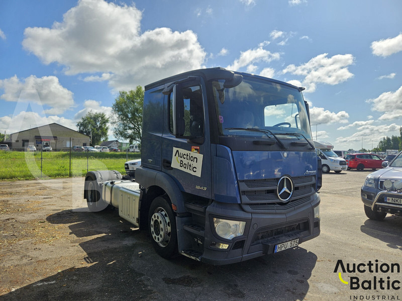 Mercedes-Benz Actros 1843 - Tractor: foto 2 Mercedes-Benz Actros 1843 - Tractor: foto 2