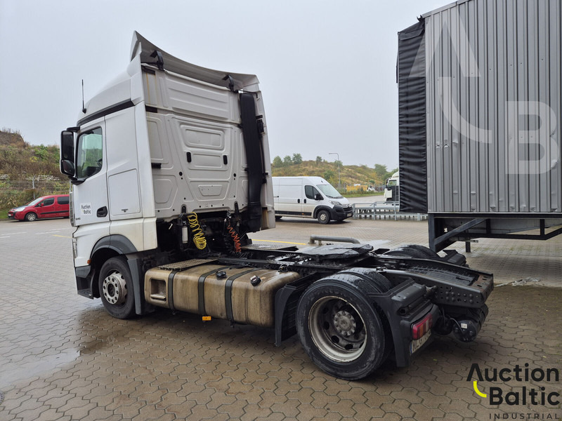 Mercedes-Benz Actros 1845 - Tractor: foto 3 Mercedes-Benz Actros 1845 - Tractor: foto 3