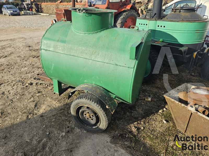 Trailer with tank - Reboque tanque: foto 2 Trailer with tank - Reboque tanque: foto 2