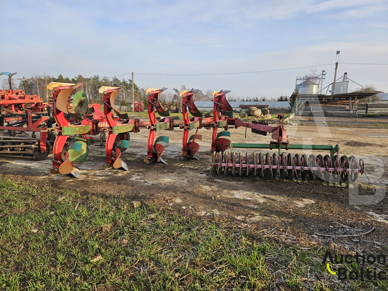 UNIA - Arado: foto 3 UNIA - Arado: foto 3