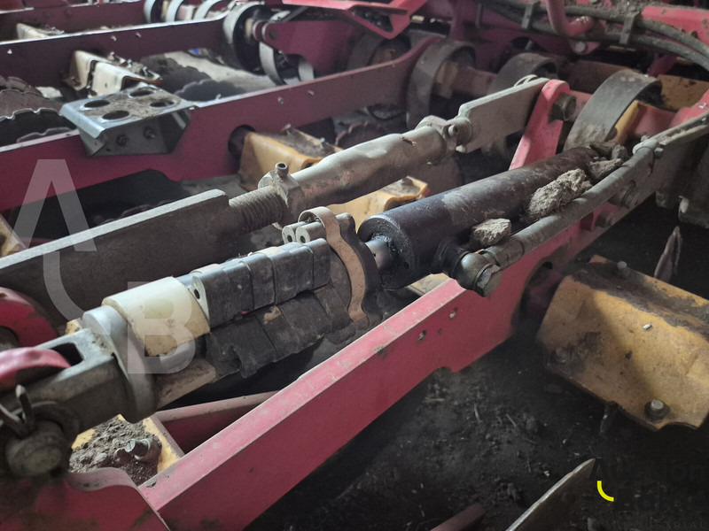 Vaderstad Rapid400C - Máquina para semear: foto 5 Vaderstad Rapid400C - Máquina para semear: foto 5